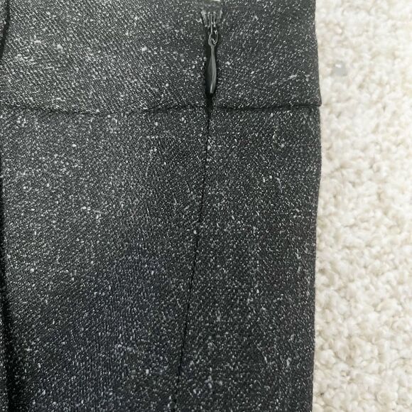 🟢Vince Camuto Charcoal Grey Tweet Pleated Shorts Size 6 - Picture 5 of 6